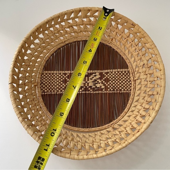 Wicker Rattan Butterfly Woven Basket Wall Hanging Read - Picture 9 of 15